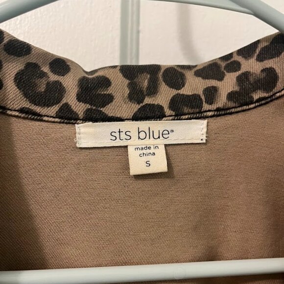 STS Blue Colbey Leopard Print Denim Jacket Sz S - Picture 3 of 3
